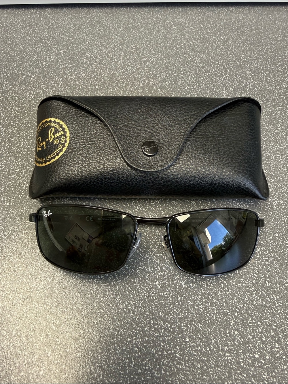 Ray-Ban Black Sunglasses